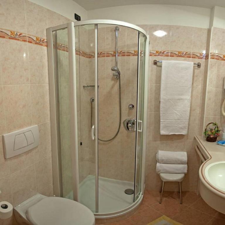Hotel De Fronz - Camera Tripla Comfort - 8