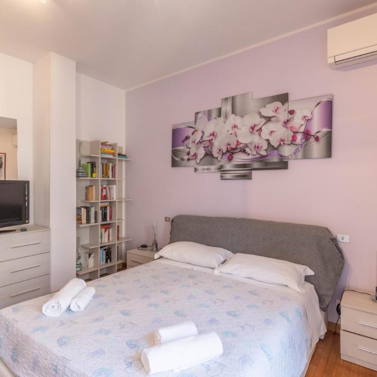 Borgo House, Bologna by Short Holidays - Two-Bedroom Apartment - 6