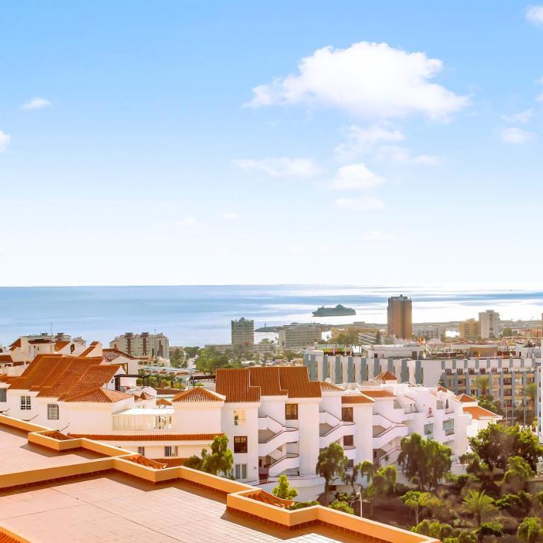 TOP FLOOR, Sea View, Huge Terrace, Heated Pool, Garage - Apartamento Ático - 1