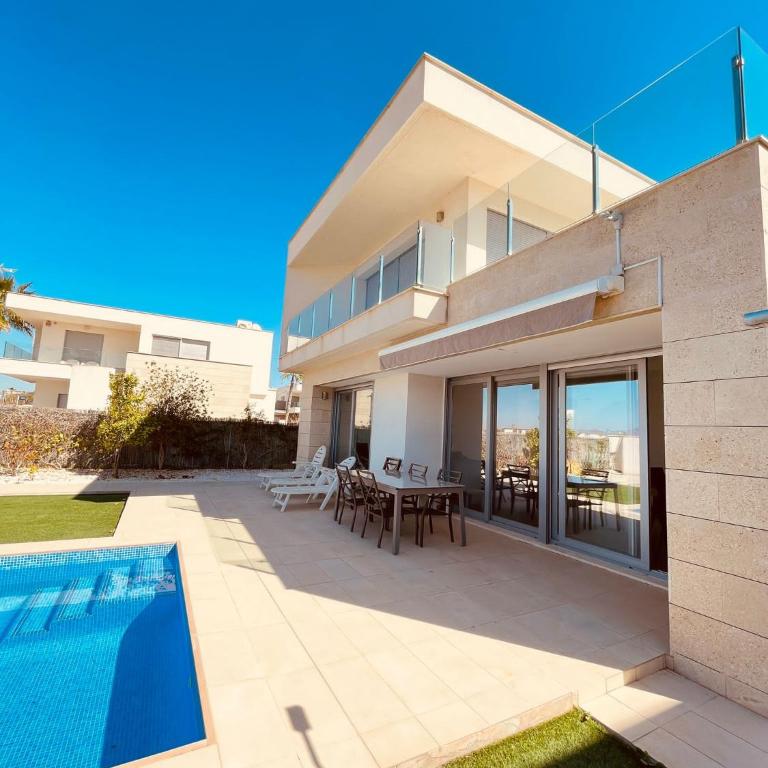 3053 Malibu - Villa con piscina privada - 19
