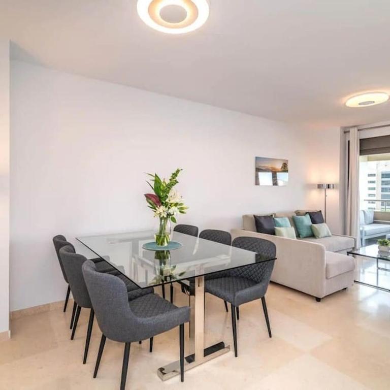 Excellent Home Marbella! - Three-Bedroom Apartment - 13