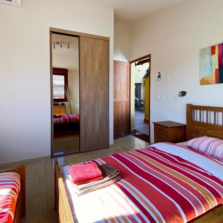 Ampuriahome Villa hosting 15, pool & mooring - Villa - 26