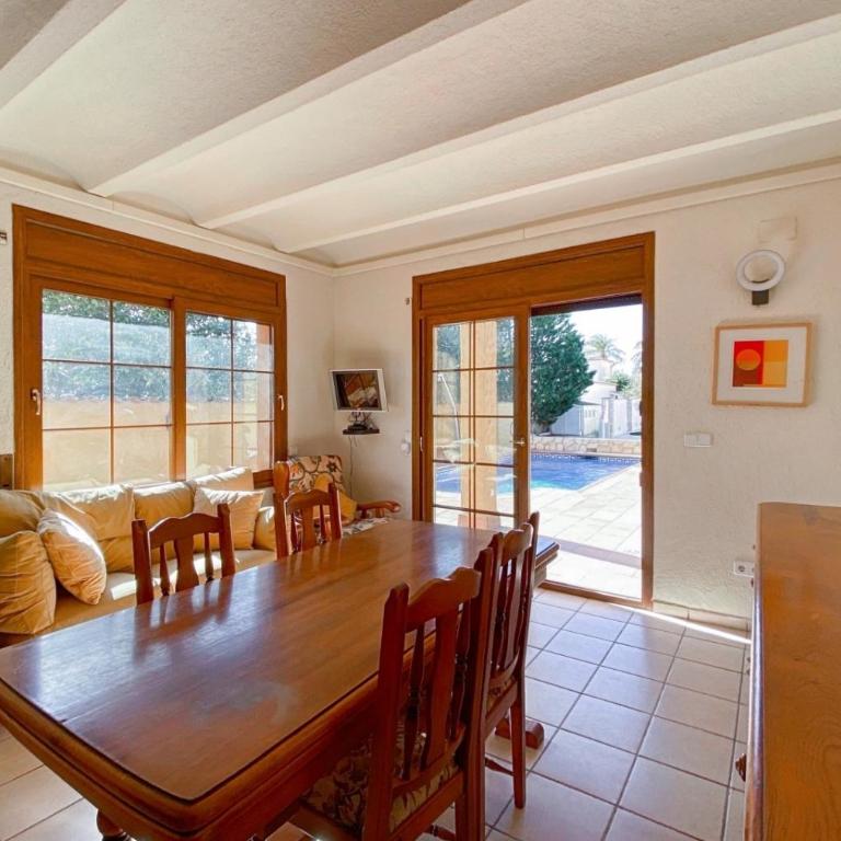 Ampuriahome Villa hosting 15, pool & mooring - Villa - 20