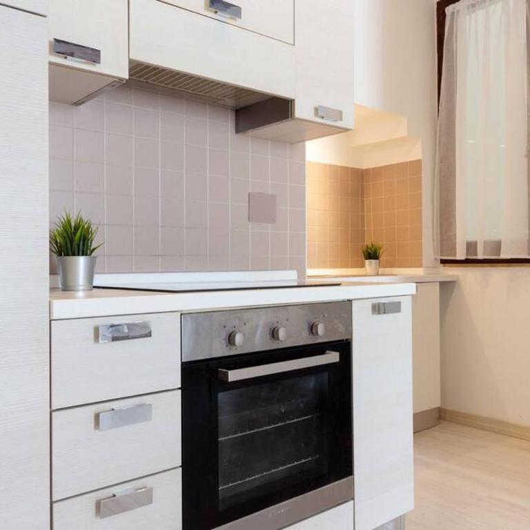 Flat with whirlpool bath in the historic centre - Appartamento con 1 Camera da Letto - 5