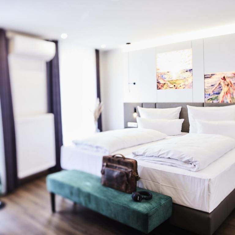 Design- und Kunsthotel München - Junior Suite mit Balkon - 2