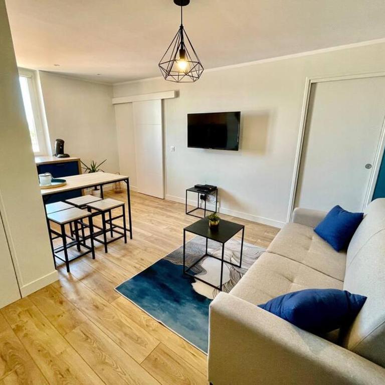 IVS Andreossy Vue mer et montagne pour 4 - Appartement 1 Chambre - 5