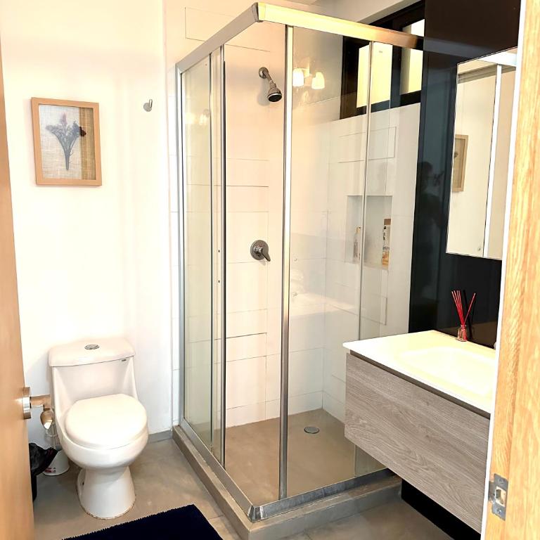 The City Condos by Menesse - Business Double Room with Gym Access - 4
