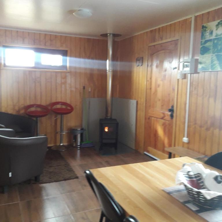 Cabaña en Balmaceda, cerca del aeropuerto. - Two-Bedroom Apartment - 1