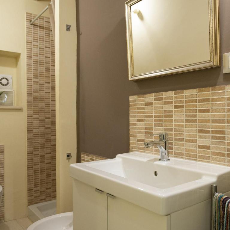 Iolanda Apartment 30m from Seaside - Two-Bedroom Apartment - 7