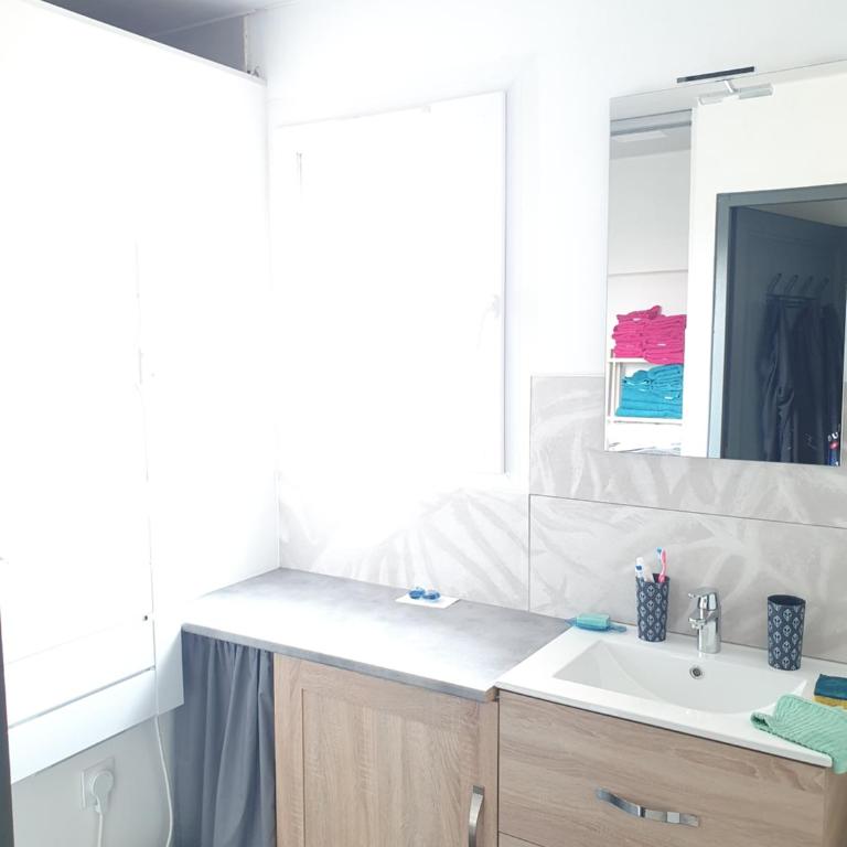 Logement à Sanary-sur-mer (Var) - One-Bedroom Apartment - 12