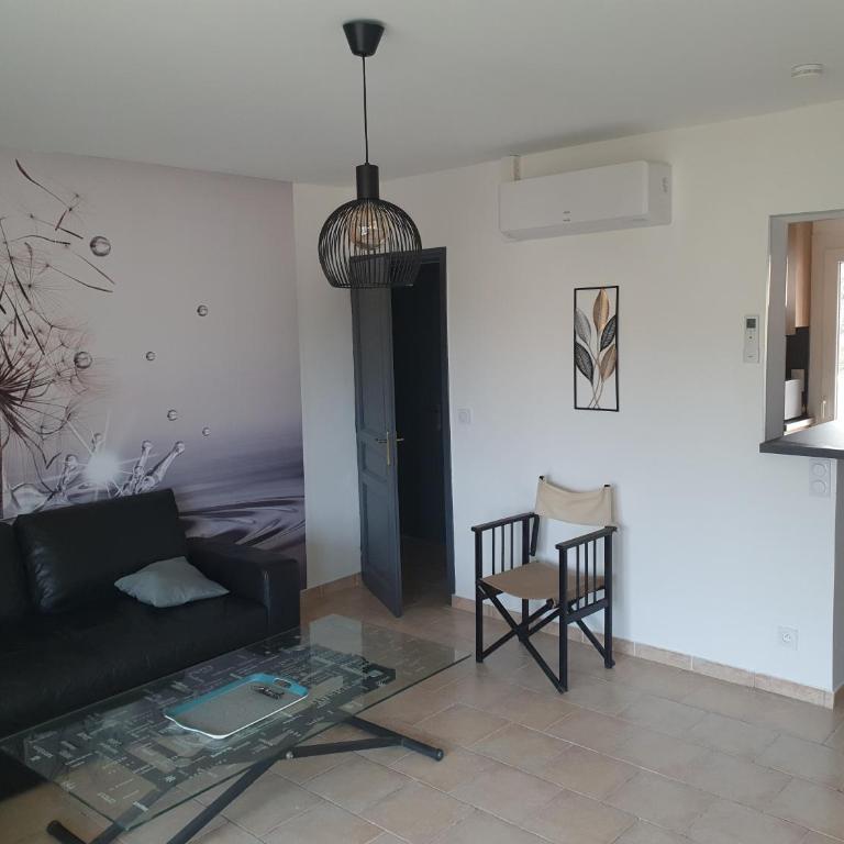 Logement à Sanary-sur-mer (Var) - One-Bedroom Apartment - 4