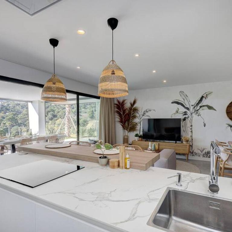 3 Bedroom Ground Floor Apartment @ Estepona Hills! - Three-Bedroom Apartment - 24