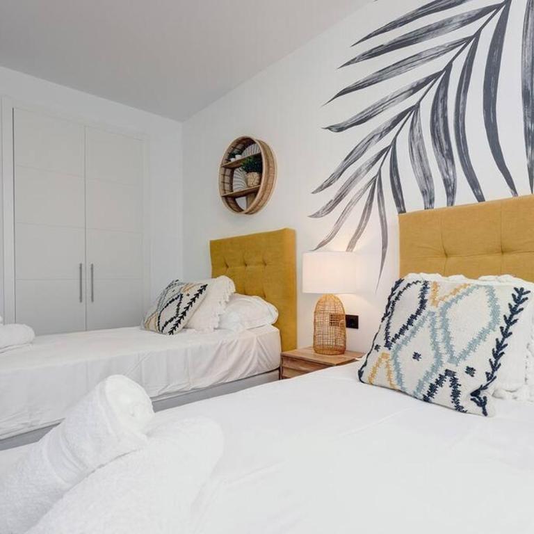 3 Bedroom Ground Floor Apartment @ Estepona Hills! - Three-Bedroom Apartment - 18
