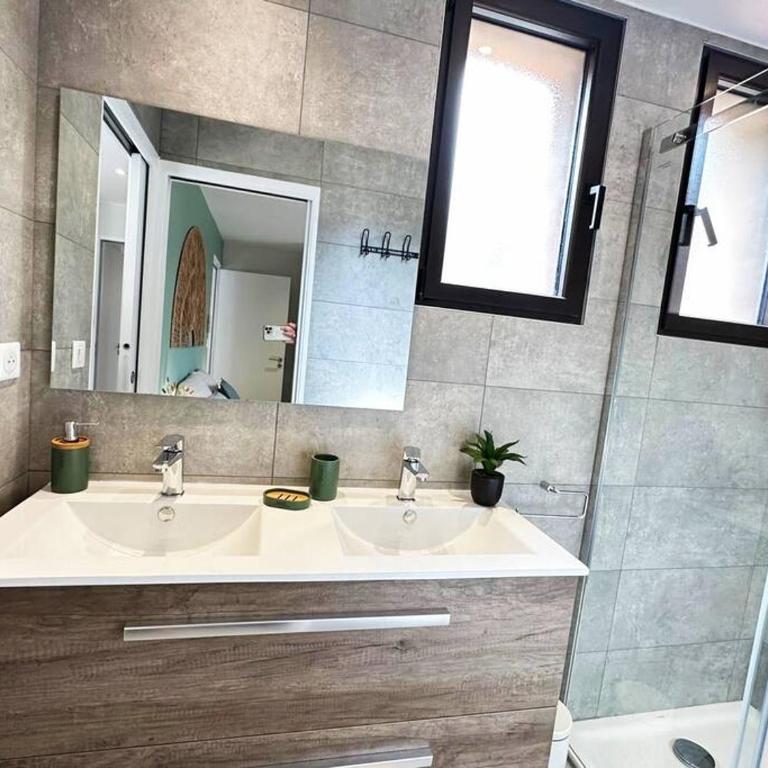 magnifique T3 bord de mer garage privé classé 3 étoiles - Apartamento de 2 dormitorios - 11