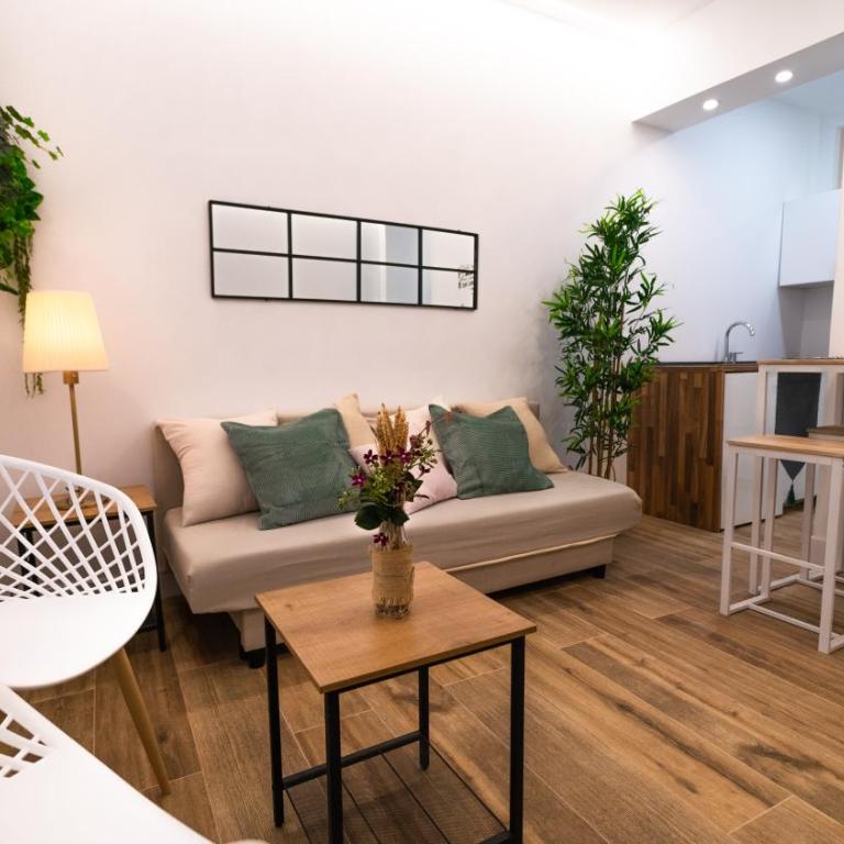 2 a 6 pax Museos y Ronda de Atocha - Three-Bedroom Apartment - 1