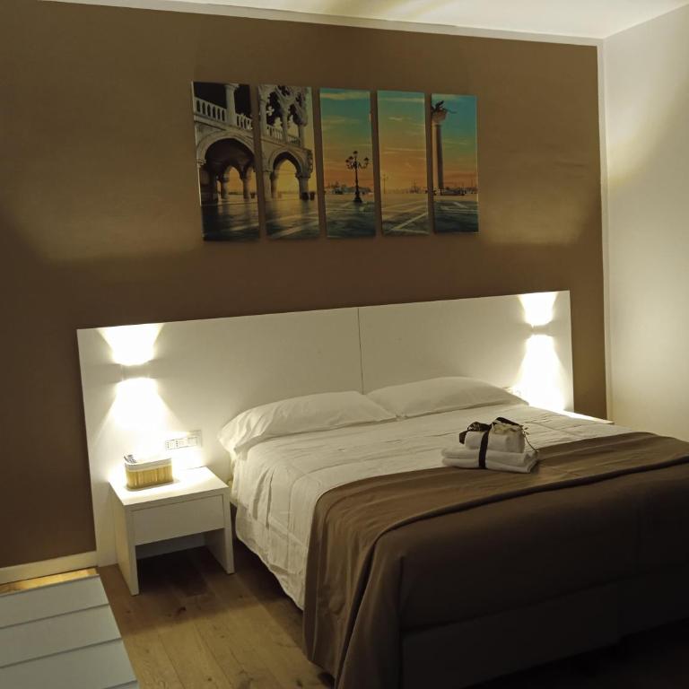 Room and Breakfast San Marco - Camera Matrimoniale/Doppia con Letti Singoli con Bagno Privato - 4