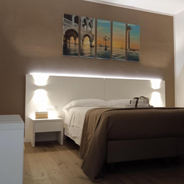 Room and Breakfast San Marco - Camera Matrimoniale/Doppia con Letti Singoli con Bagno Privato - 5