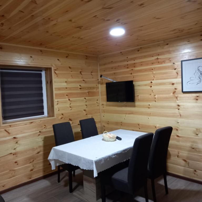 Guest House RG - Apartman s 1 Spavaćom Sobom i Terasom - 4