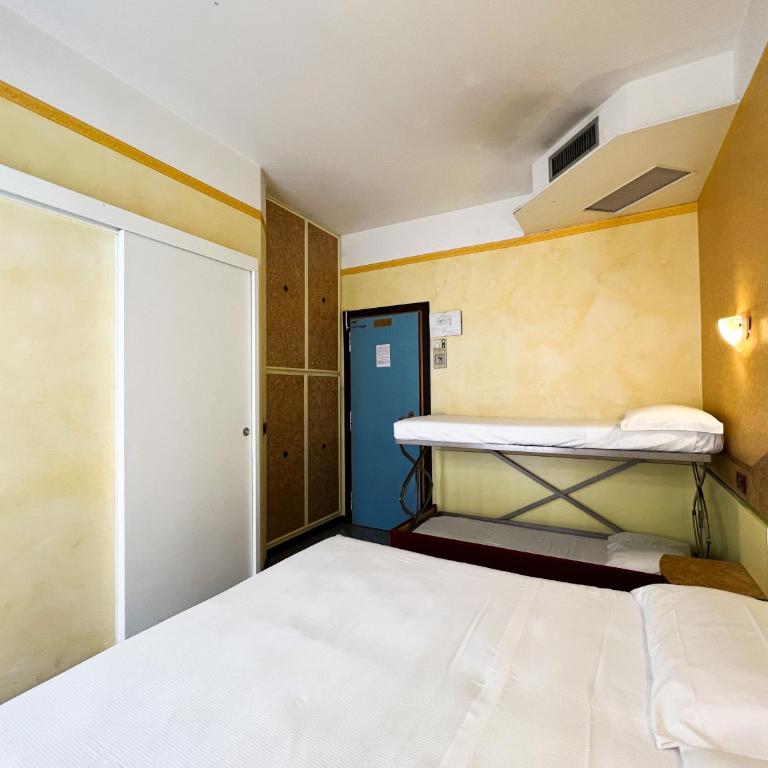 Hotel Soleblu - Camera Familiare con Balcone - 7