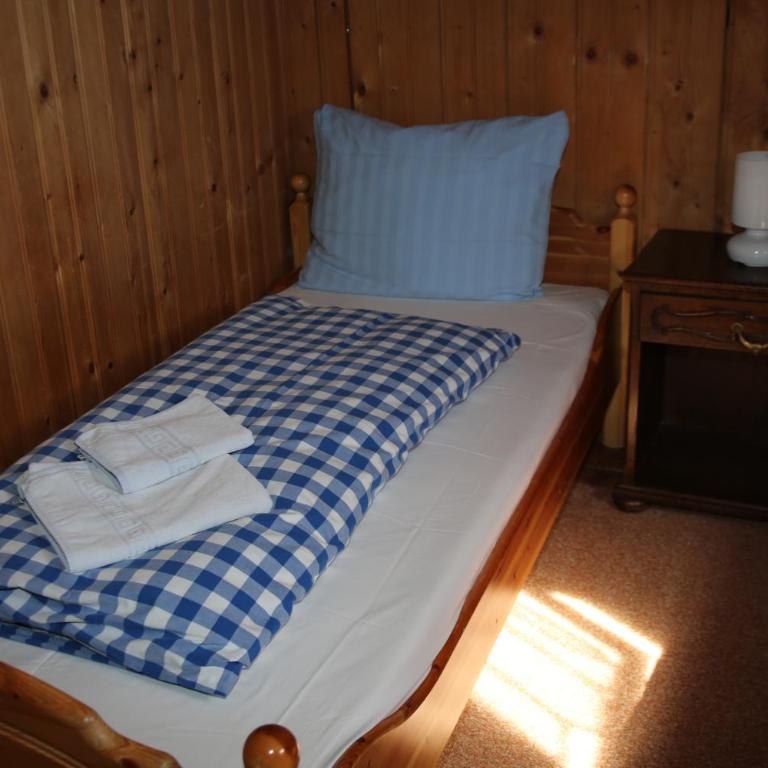 Gasthof Auerhahn - Doppelzimmer mit Gemeinschaftsbad - 14