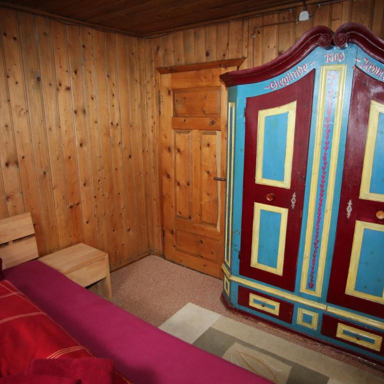 Gasthof Auerhahn - Doppelzimmer mit Gemeinschaftsbad - 13