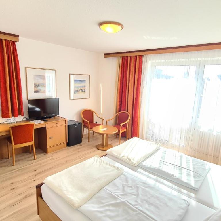 Thermenhotel Tannenhof - Ihr Wohlfühl-Hotel - Comfort Double Room with Shower - 1