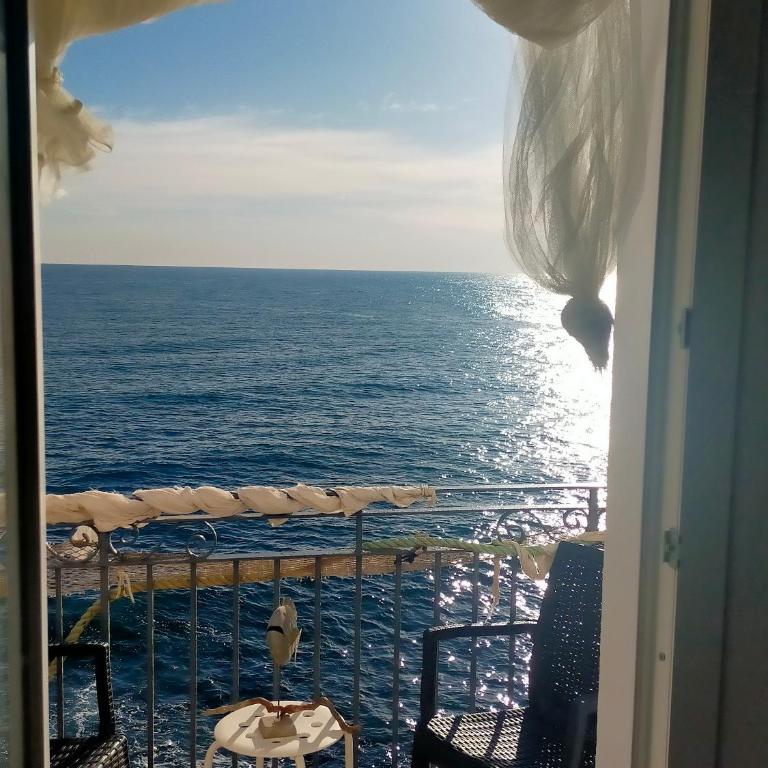 Casa Adriana Fronte Mare - Appartamento con Vista Mare - 17