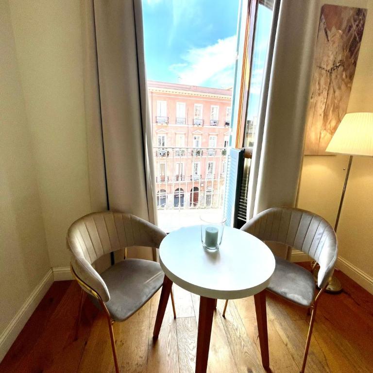 Antico Corso Charme - Deluxe Double or Twin Room with City View - 25