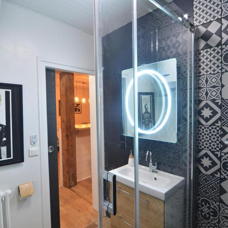 Petit chez-vous rue Vaugelas - Monolocale Familiare - 10