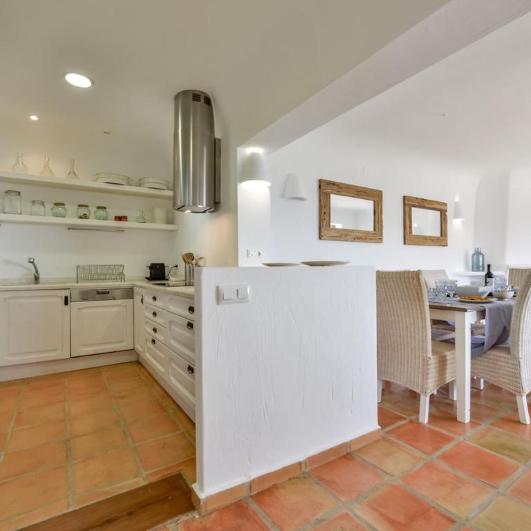 BAHÍA DE EL PORTET - By Almarina Villas - Two-Bedroom Apartment - 8