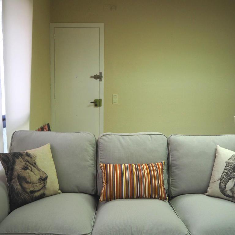 Cal Xambu - Three-Bedroom Apartment - 33