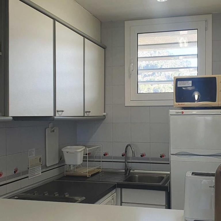 Blaumar A33 Vista Piscina - Apartment with Pool View - 11