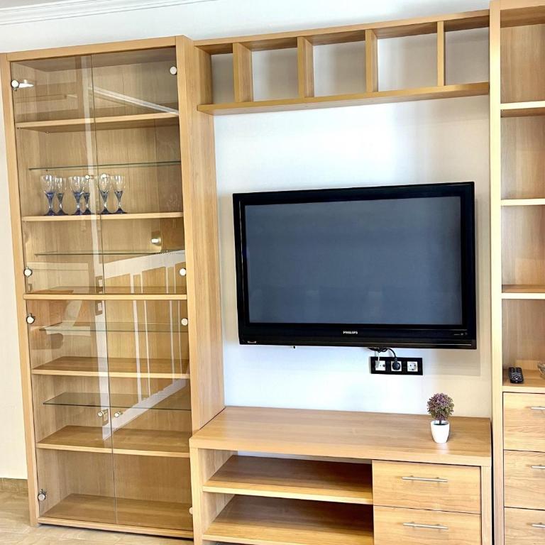 APARTBEACH ALBORAN 405 CON PISCINA y CLIMATIZADO - Apartamento - 5