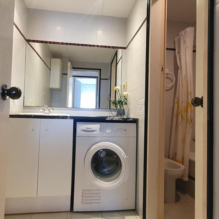 Blaumar B38 - Two-Bedroom Apartment - 18