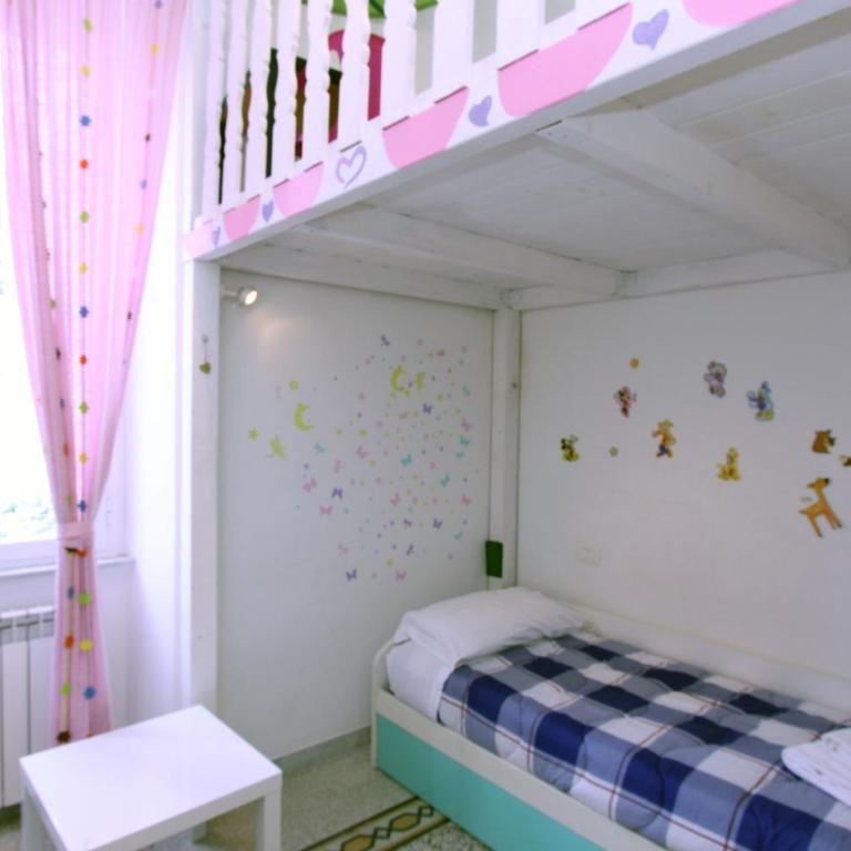 Angelo Emo Flat - Two-Bedroom Apartment - 13