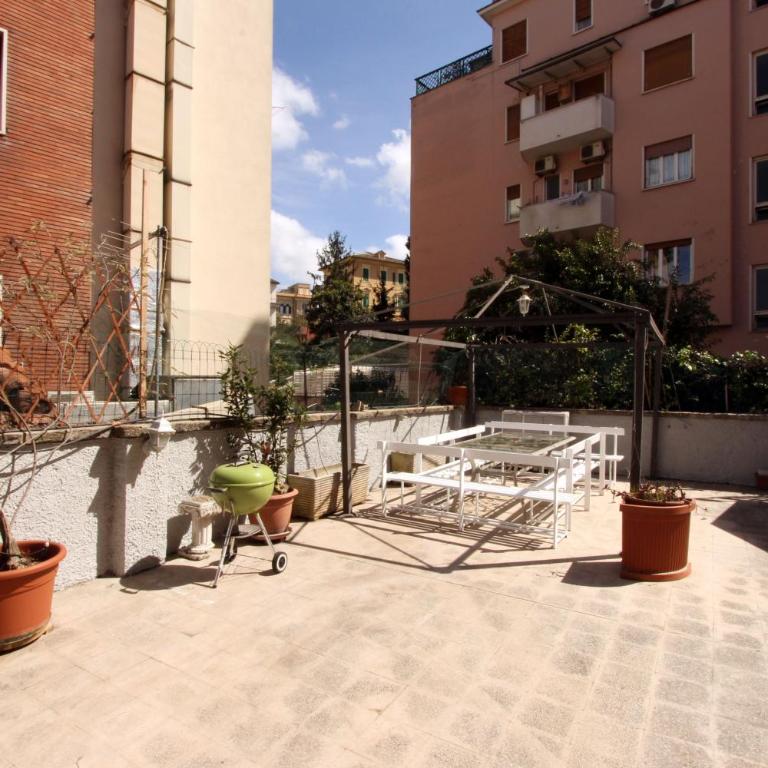 Angelo Emo Flat - Two-Bedroom Apartment - 15