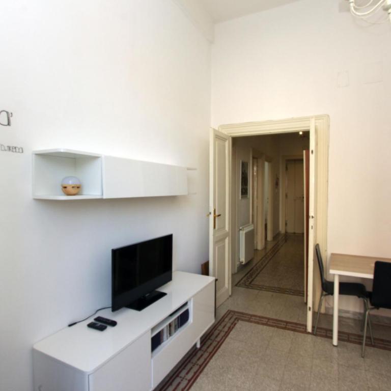 Angelo Emo Flat - Two-Bedroom Apartment - 20