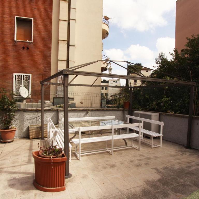 Angelo Emo Flat - Two-Bedroom Apartment - 35