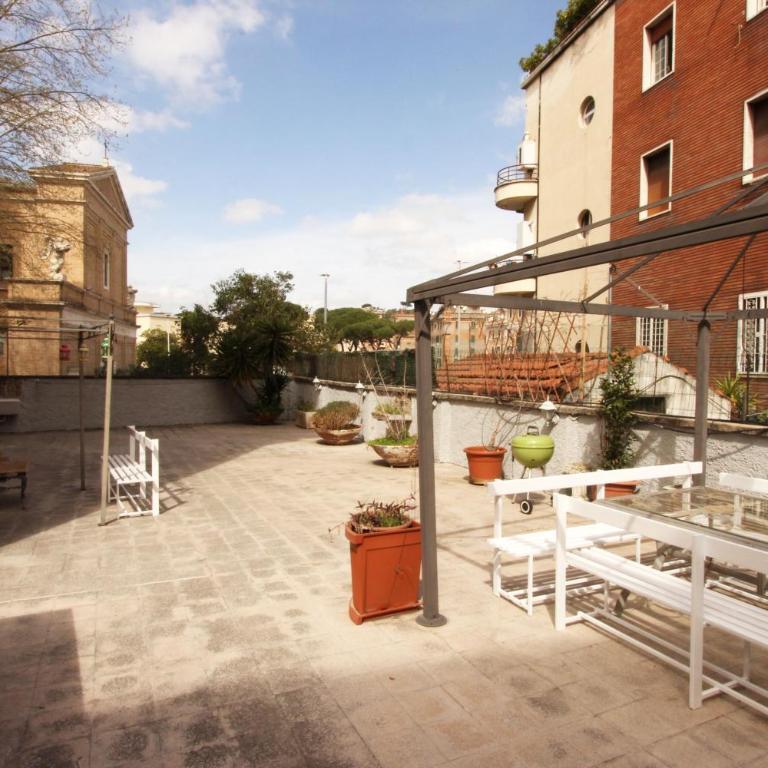 Angelo Emo Flat - Two-Bedroom Apartment - 42