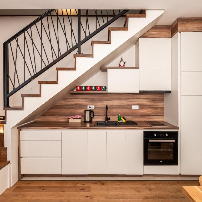 Aparthotel RAJSKA - Three-Bedroom Apartment - 1