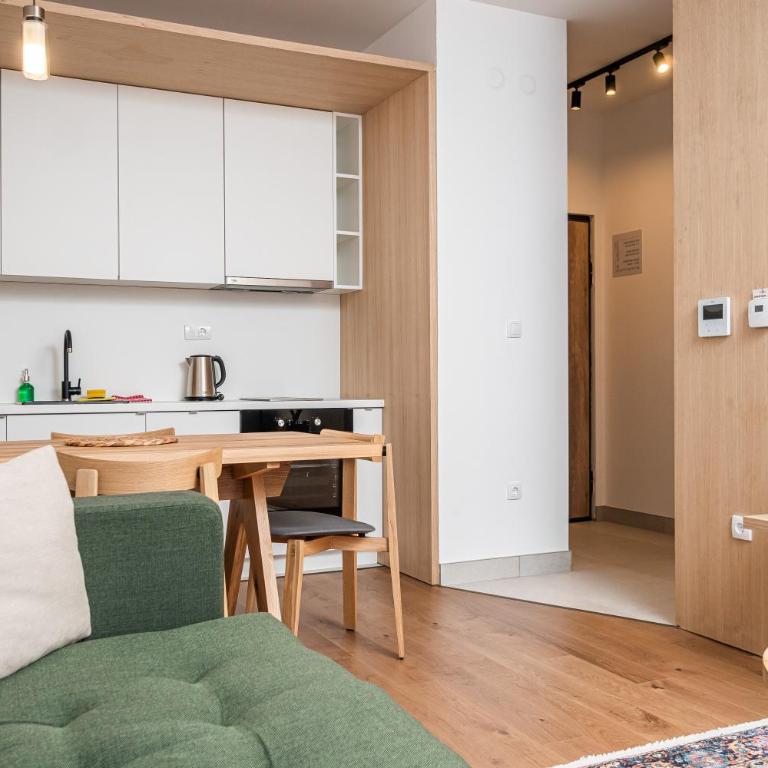 Aparthotel RAJSKA - One-Bedroom Apartment - 2