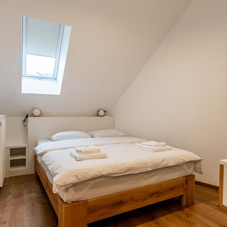 Aparthotel RAJSKA - Three-Bedroom Apartment - 4