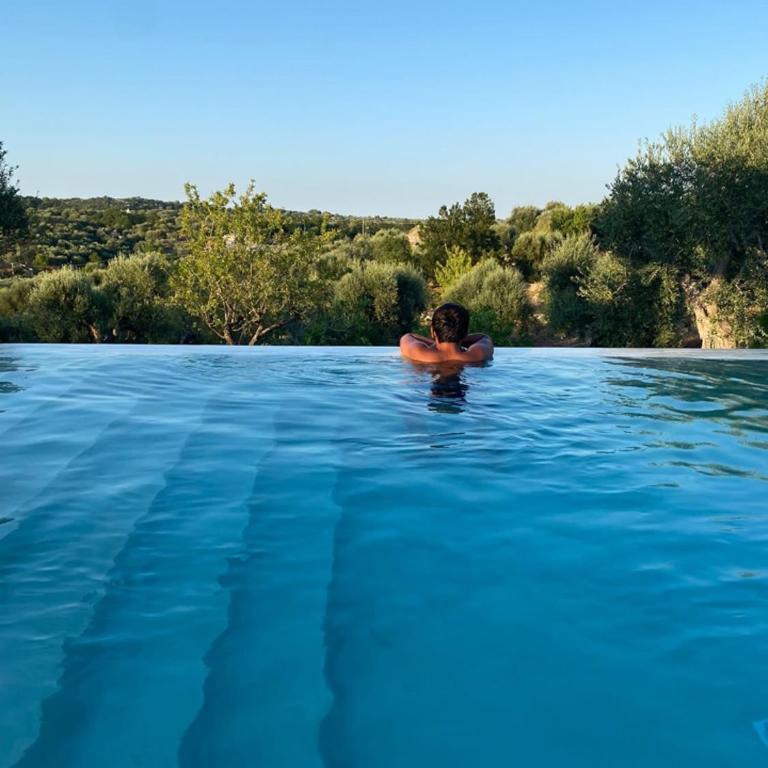 Trulli Cicerali , trulli design con piscina panoramica - Two-Bedroom Villa - 6