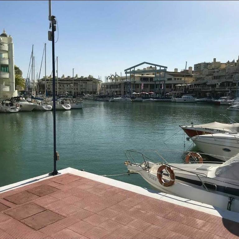 Sunny Apartment at Benal Beach Resort 4 Pools, Water Slides Steps from Beach - Apartamento - 23