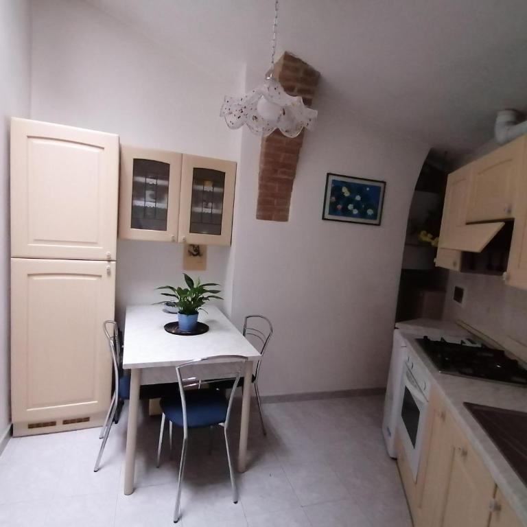 La Bomboniera di Siena - Two-Bedroom Apartment - 30