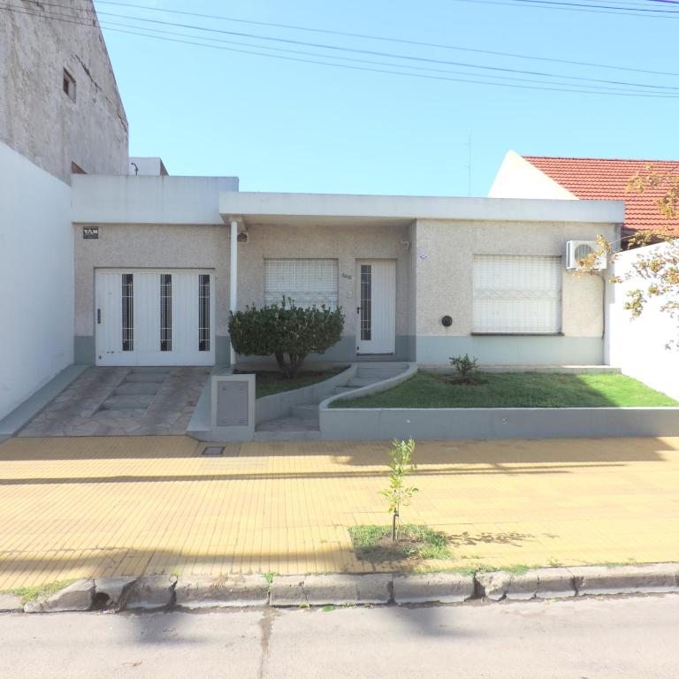 Casa en Alquiler Temporario - Casa de 2 dormitorios - 1