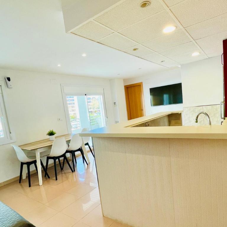 COSTA DAURADA APARTAMENTS - Royal 109 Luxe - Two-Bedroom Apartment - 20