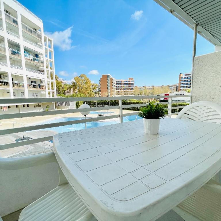 COSTA DAURADA APARTAMENTS - Royal 109 Luxe - Two-Bedroom Apartment - 54