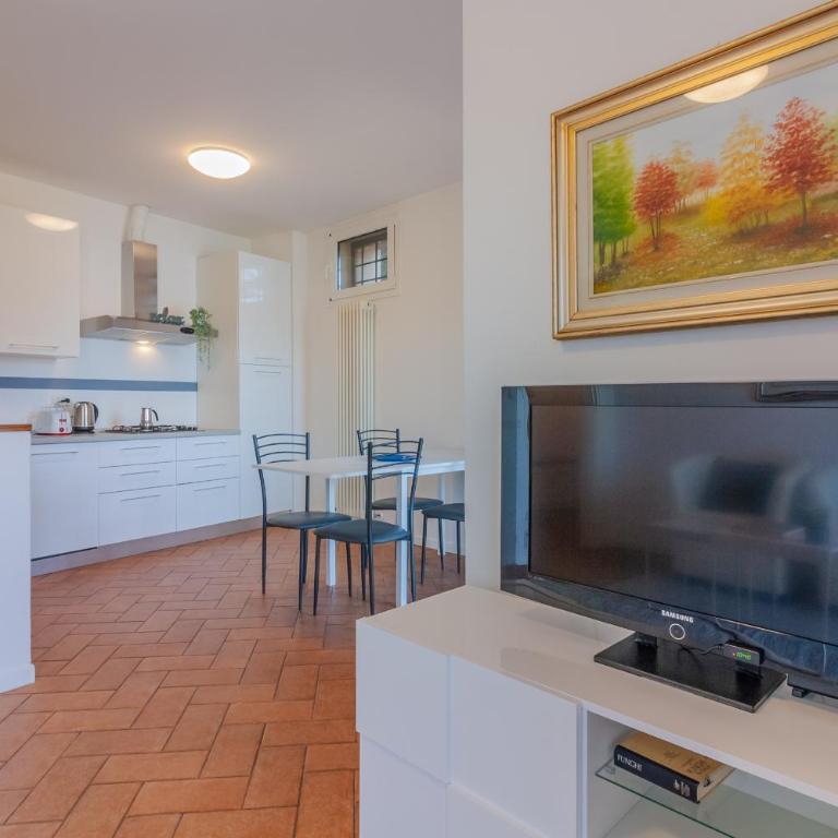 Youhosty - Varenna Panoramic Dream - Apartment mit Seeblick - 11