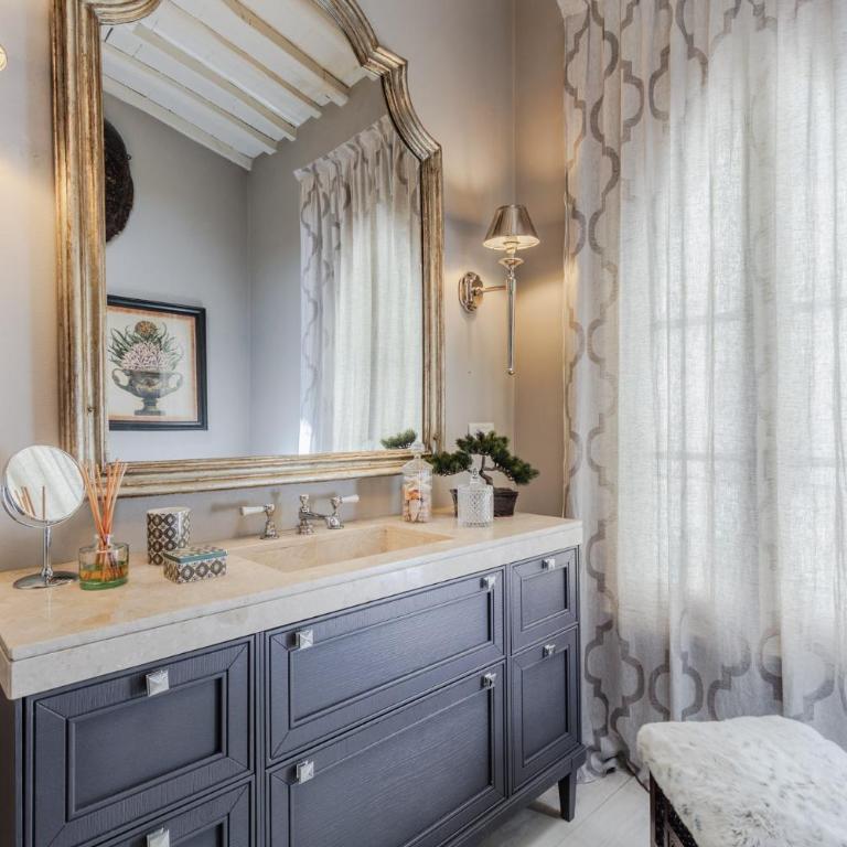 LA CASINA Luxury Apartment inside the Walls of Lucca with Garden, airconditioning, Wifi - Appartamento con 2 Camere da Letto - 11